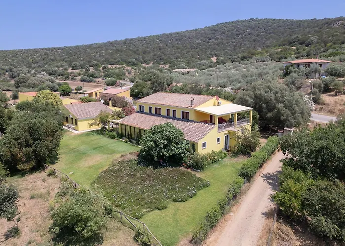 La Grotta Del Tesoro בית חווה Santadi